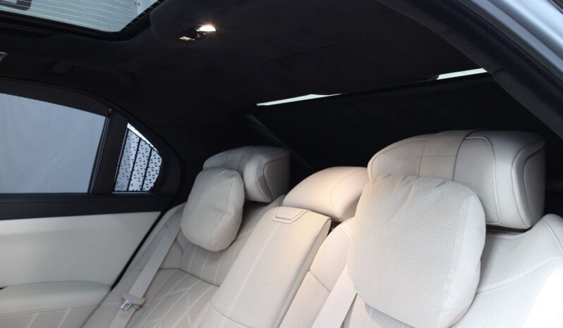 
								BMW M760 Hybrid 2024 full									