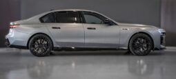 
										BMW M760 Hybrid 2024 full									