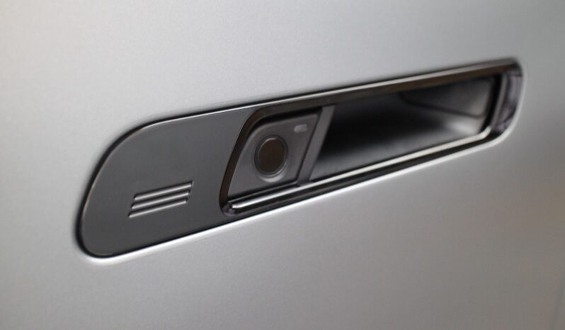 
								BMW M760 Hybrid 2024 full									