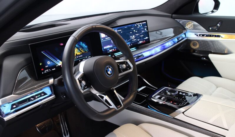
								BMW M760 Hybrid 2024 full									