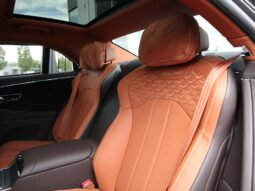 
										Bentley Flying Spur 2025 AWD V8 HYBRID REAR SEAT ENTERTAINMENT full									